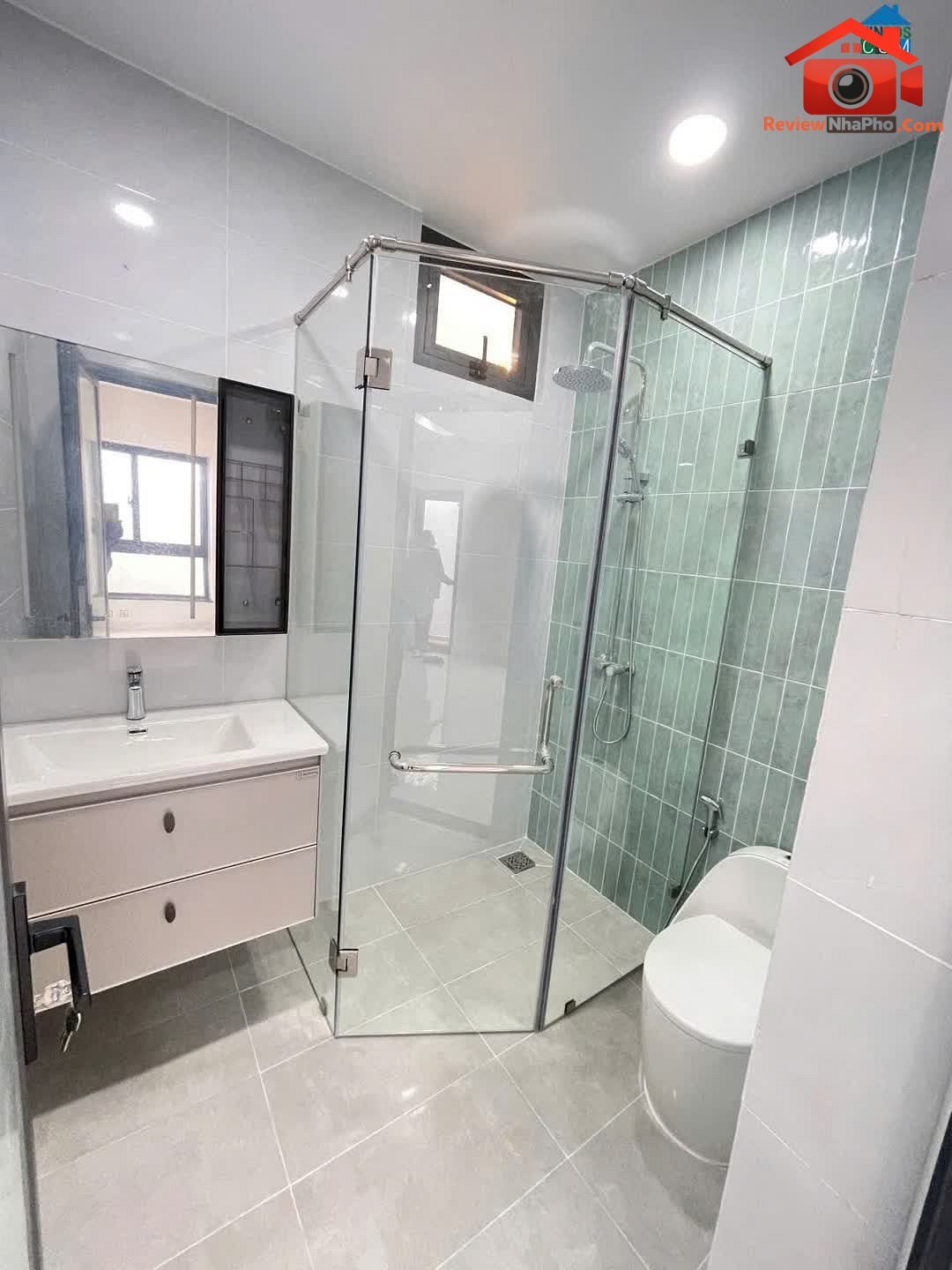 Review nhà phố Tân Phú Hồ Chí Minh – 100m² c… – Bán nhà trong ngõ, hẻm Quận Tân Phú – TP Hồ Chí Minh giá 10 – 15 tỷ