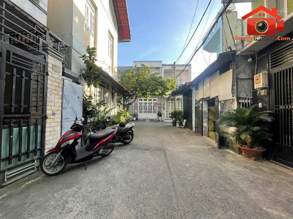 Review nhà phố Bình Tân với hẻm ô tô, gần Aeon Tân Phú