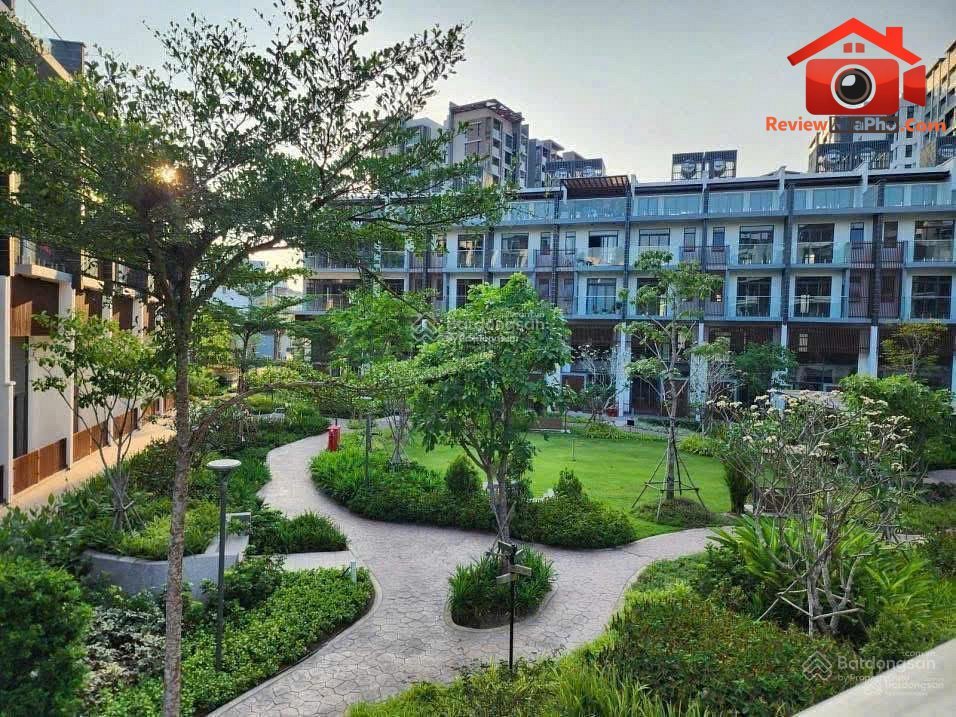 Review nhà phố The Glen Celadon City quận Tân Phú TP.HCM giá 22.24 tỷ diện tích 367m2