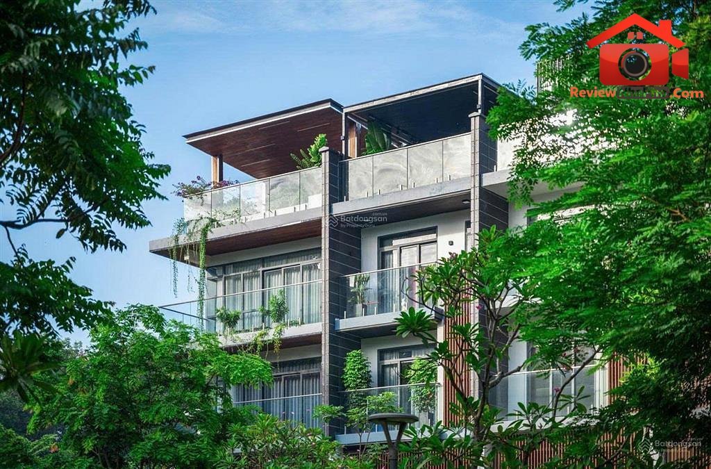 Review nhà phố The Glen Celadon City quận Tân Phú TP.HCM giá 22.24 tỷ diện tích 367m2