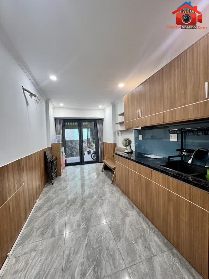 Review nhà phố Tân Bình Hồ Chí Minh, 4 tầng với ph… – Bán nhà trong ngõ, hẻm Quận Tân Bình – TP Hồ Chí Minh giá 3 – 5 tỷ