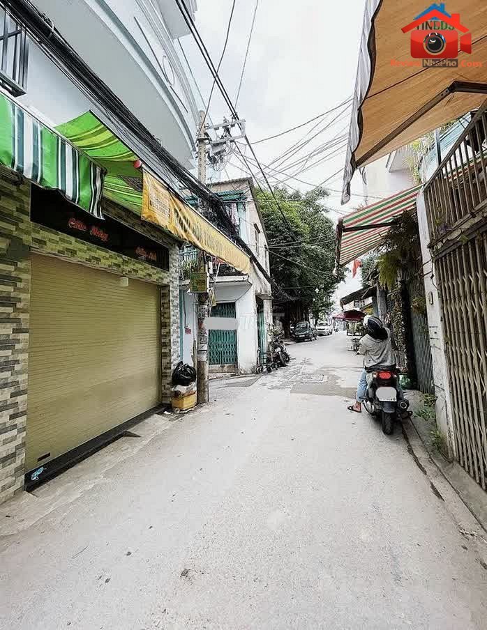Review nhà phố Tân Bình Hồ Chí Minh, 4 tầng với pháp lý rõ ràng