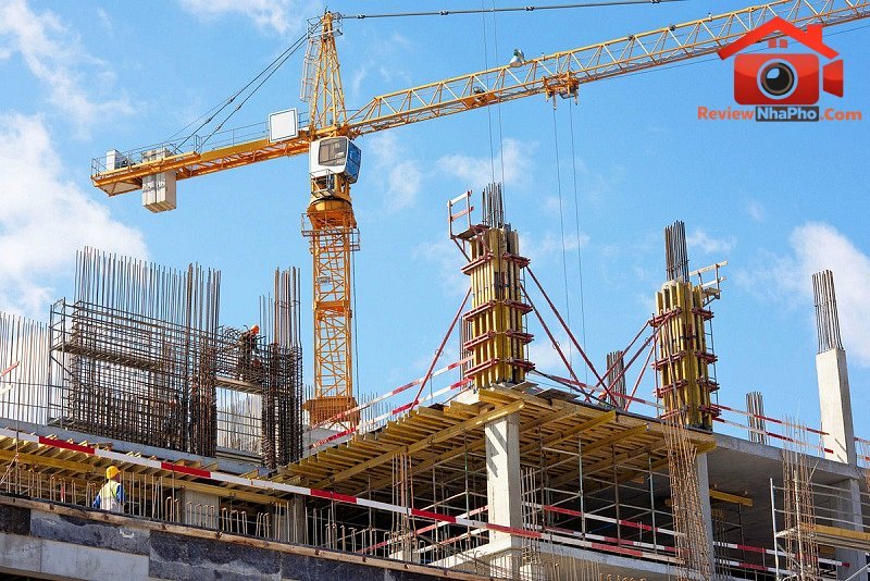 Hướng dẫn xử phạt vi phạm khởi công xây dựng theo Nghị định 339/2026