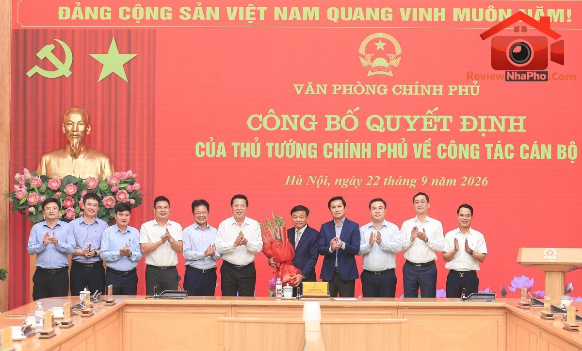 Trao quyết định bổ nhiệm ông Nguyễn Danh Huy làm Phó Chủ nhiệm Văn phòng Chính phủ - Ảnh 3.