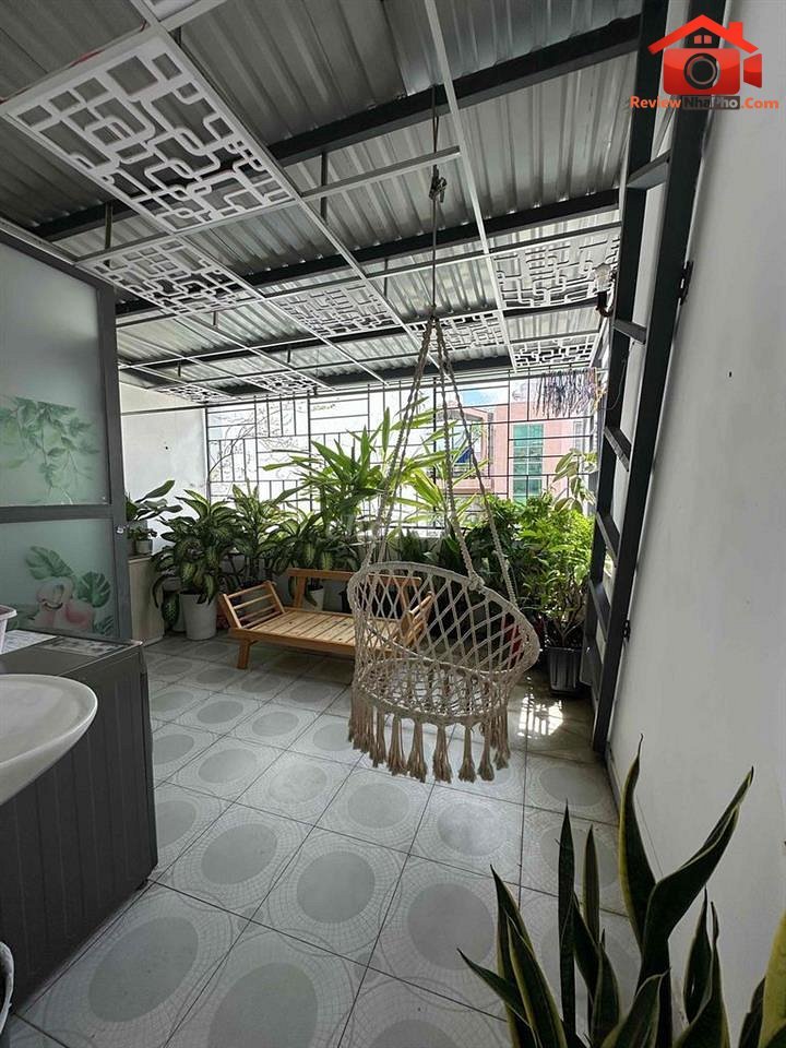 Review nhà phố đường Nguyễn Bặc, Quận Tân Bình, TP.HCM – 5 phòng ngủ, 4WC