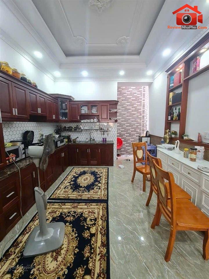 Review nhà phố Tân Phú TP.HCM mặt tiền đường Độc L… – Bán nhà mặt phố Quận Tân Phú – TP Hồ Chí Minh giá Thỏa thuận