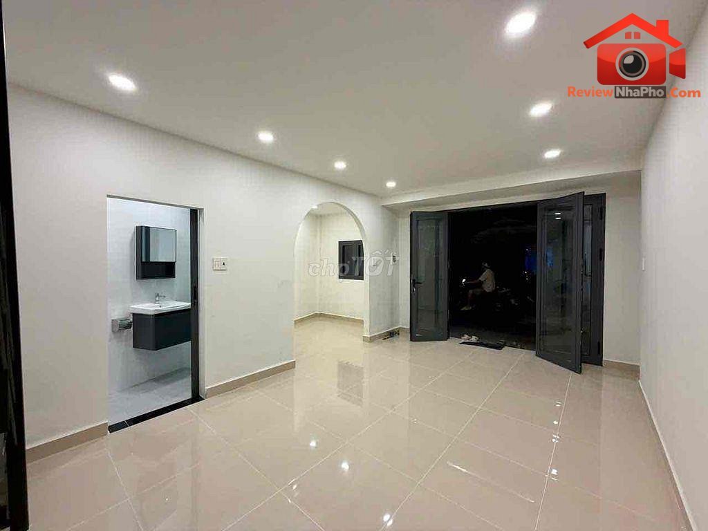 Review nhà phố Quận Tân Bình TP.HCM giá 4.86 tỷ 30m2