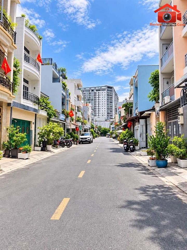 Review nhà phố Quận Tân Phú – TP.HCM, diện tích 80m2, giá 8.4 tỷ