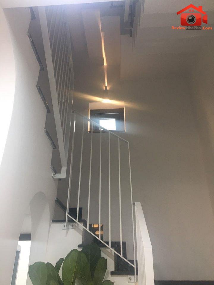 Nhà phố 3 tầng giá 6.2 tỷ hẻm xe hơi Bình Trị Đông Quận Bình Tân