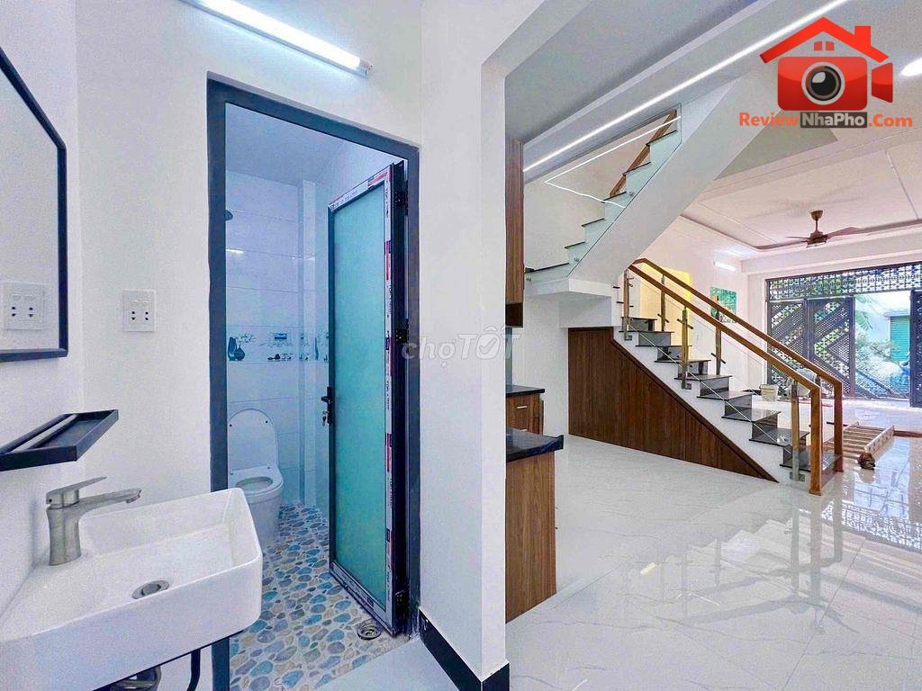 Review nhà phố Quận Bình Tân TP.HCM – Sổ đỏ, 4 phòng ngủ, 4.95 tỷ