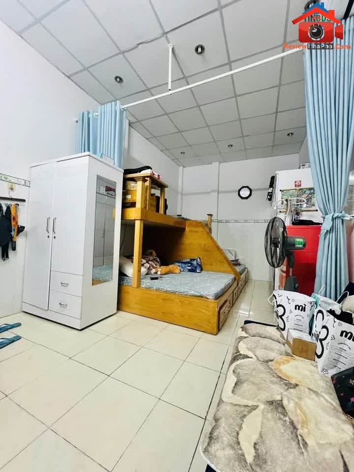 Review nhà phố TP.HCM – Bán nhà 50m² hẻm xe hơi Đường Lê Sát, Quận Tân Phú