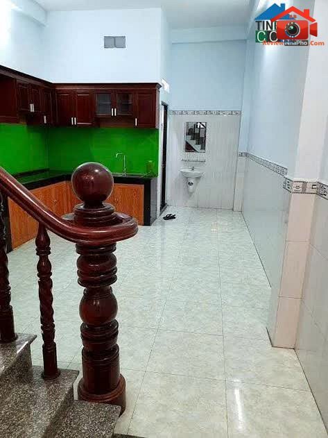 Nhà mặt tiền 3 tầng kinh doanh tốt tại Quận Bình Tân, TP.HCM