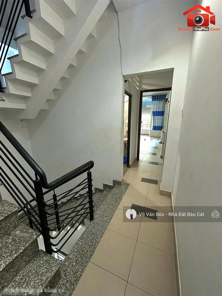 Review nhà phố mặt tiền đường Lê Sao, Quận Tân Phú, TP.HCM