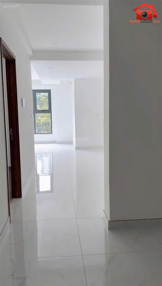 Review nhà phố quận Tân Phú TP.HCM 242m2 giá 19 tỷ
