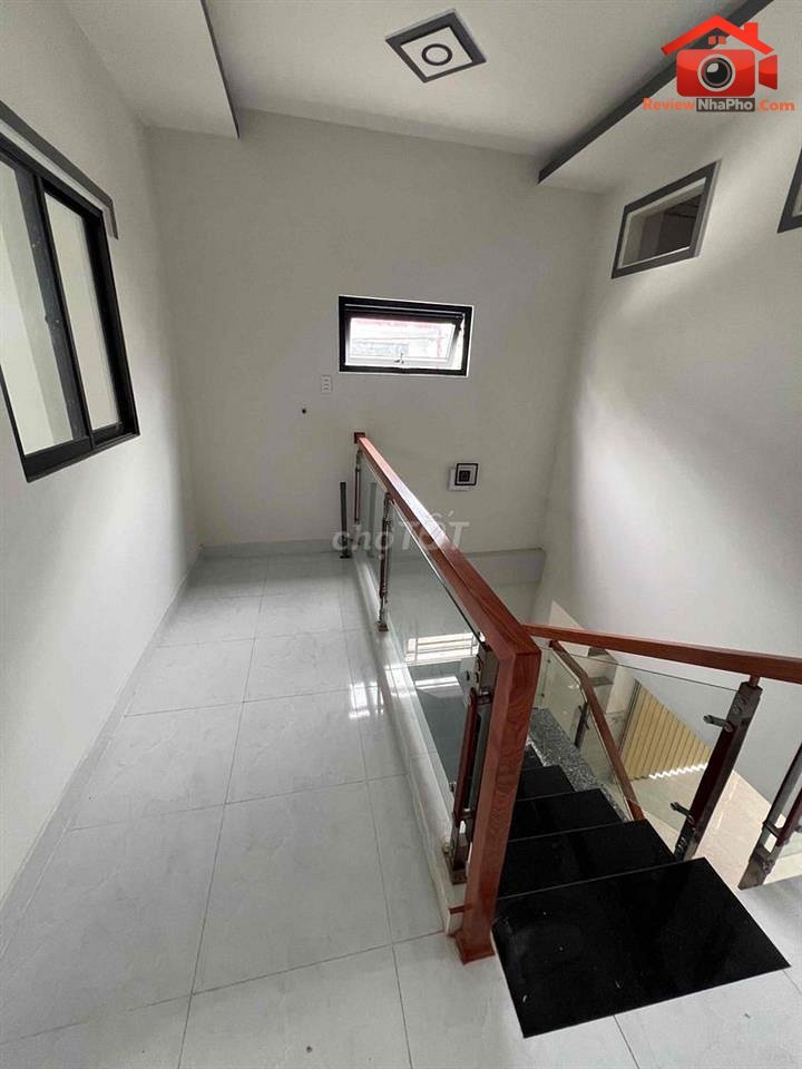 Review nhà phố Quận Bình Tân TP.HCM 54m2 giá 3.7 tỷ hẻm 6m