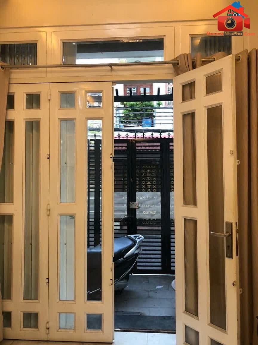 Review nhà phố Trần Văn Hoàng 105.3 m² giá 8.3 tỷ tại Quận Tân Bình