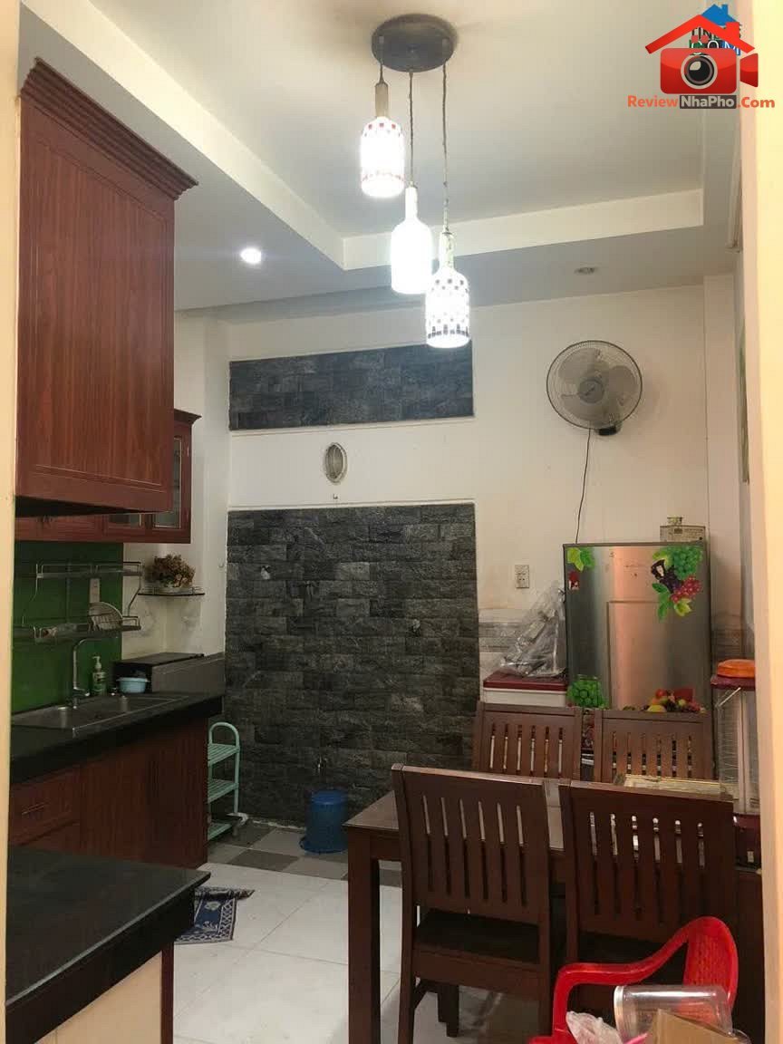 Review nhà phố Trần Văn Hoàng 105.3 m² giá 8.3 tỷ tại Quận Tân Bình