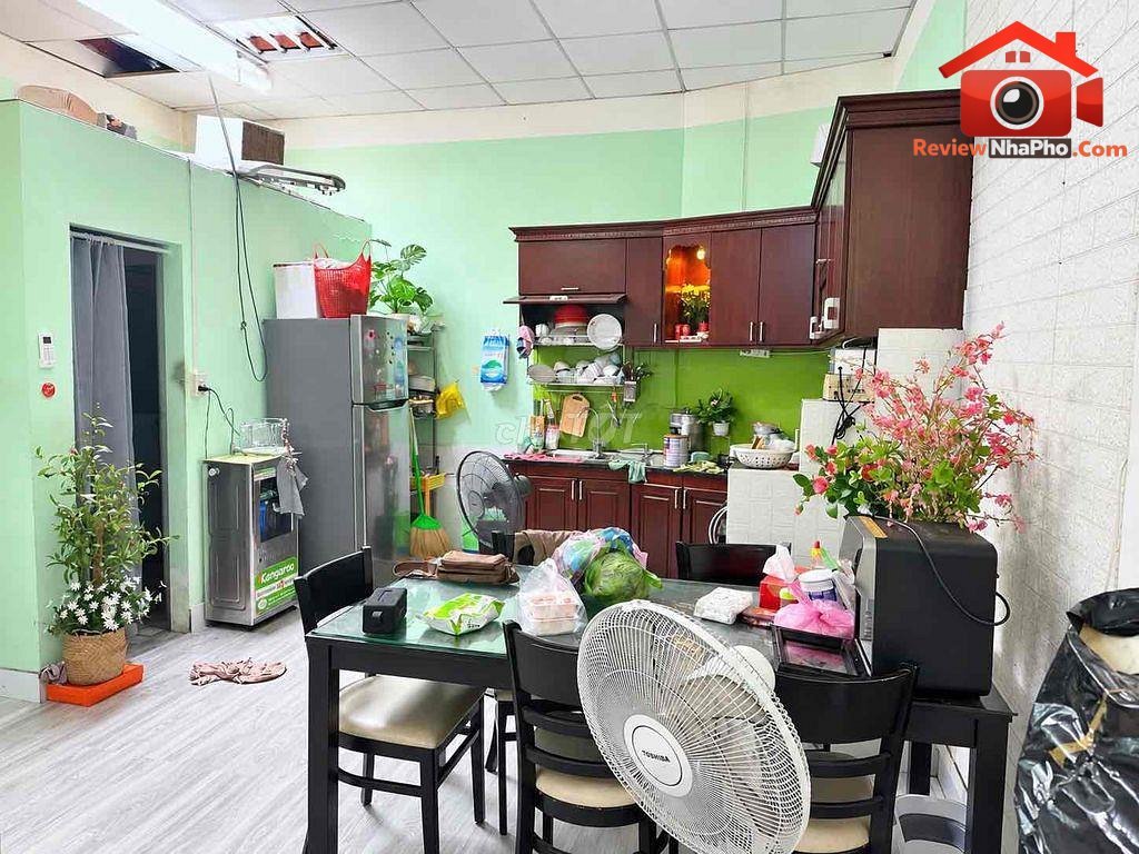Review nhà phố Bình Trị Đông Quận Bình Tân TP.HCM giá 14 tỷ