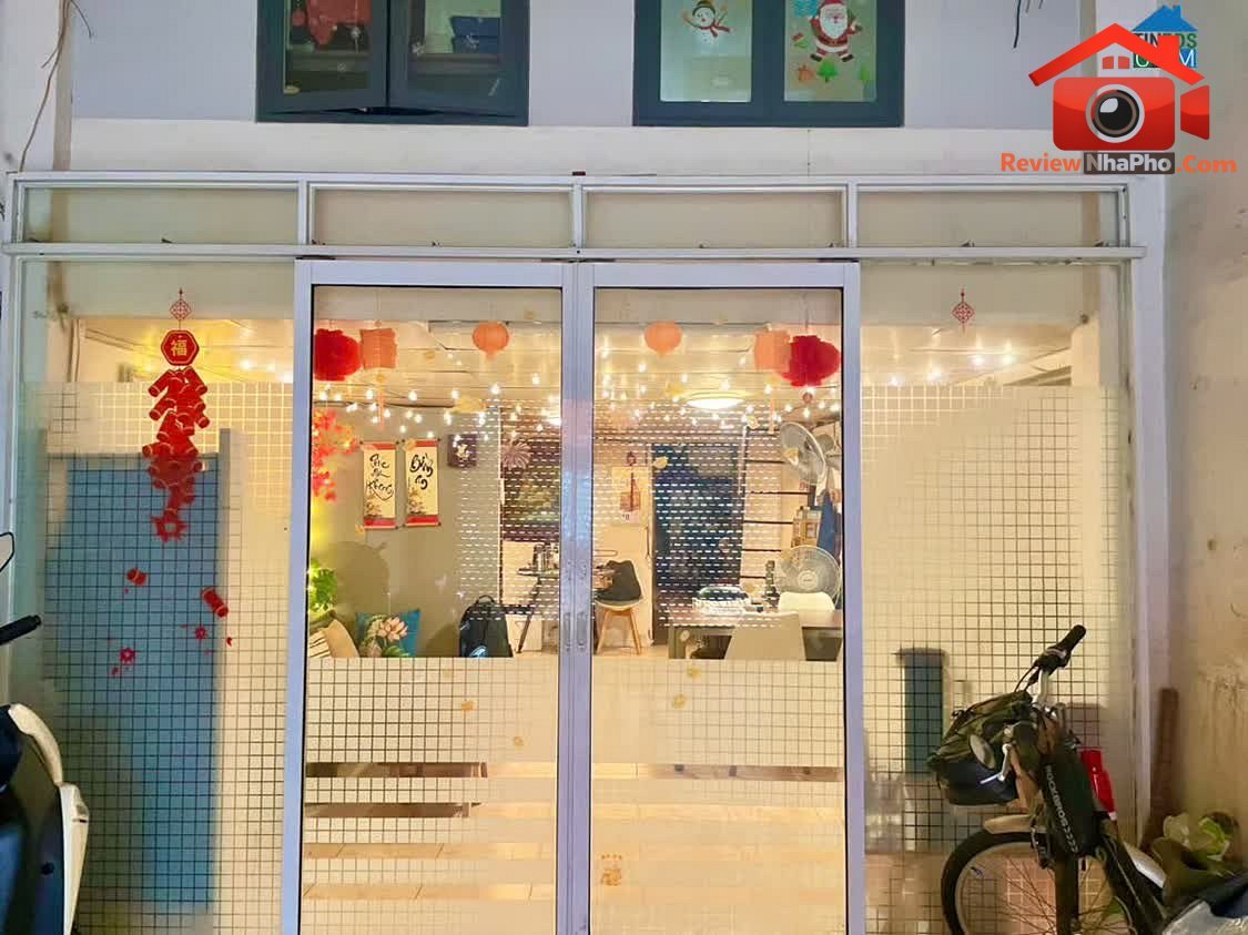 Bán nhà mặt phố Hoàng Văn Thụ, Quận Tân Bình, 20 tỷ – Review nhà phố