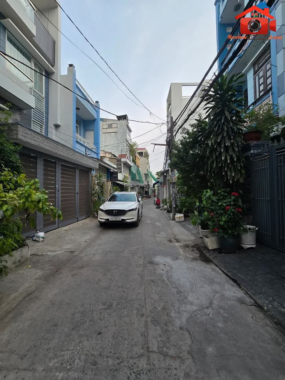 Review nhà phố Tân Phú 3 tầng 56m2 giá 6.5 tỷ – Bán nhà mặt phố Quận Tân Phú – TP Hồ Chí Minh giá BÁN 5 – 7 tỷ