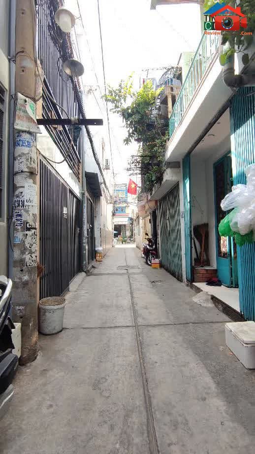 Review nhà phố TP.HCM: Nhà 3 tầng hẻm xe hơi 30m2 … – Bán nhà mặt phố Quận Bình Tân – TP Hồ Chí Minh giá BÁN 3 – 5 tỷ