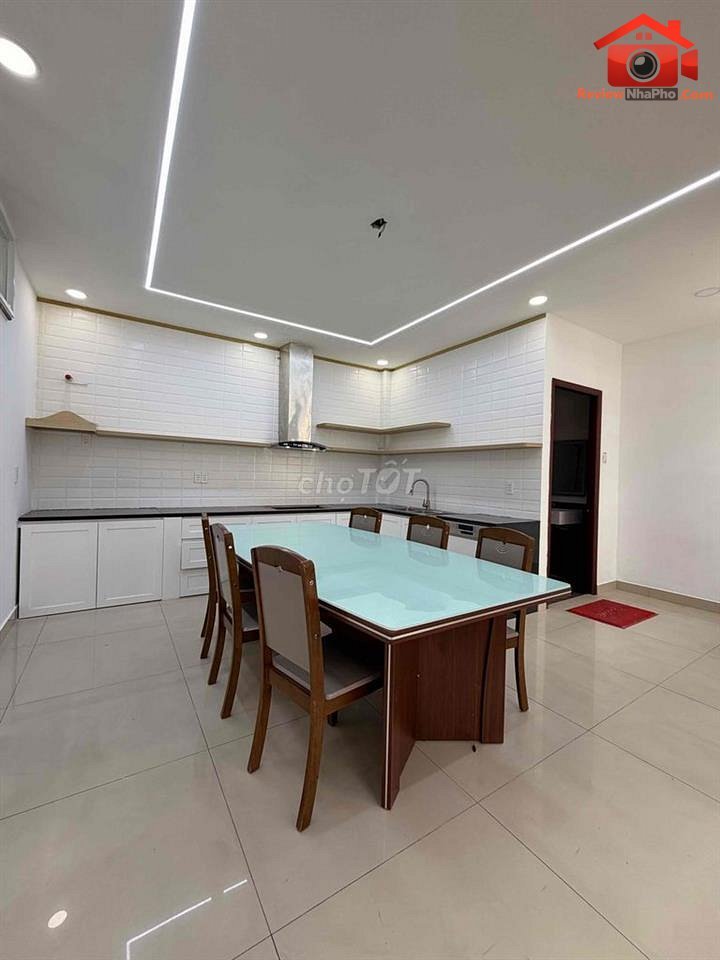 Review nhà phố mặt tiền Trịnh Đình Trọng Quận Tân Phú TP.HCM 70m2 giá 15.5 tỷ