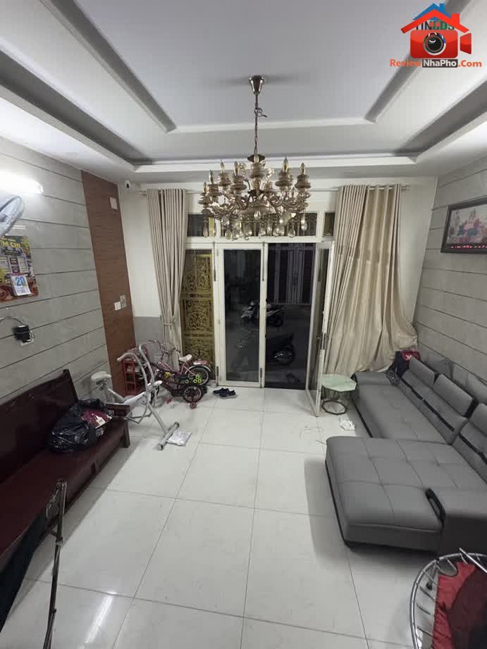 Review nhà phố Bình Tân với thiết kế 5 phòng ngủ g… – Bán nhà mặt phố Quận Bình Tân – TP Hồ Chí Minh giá BÁN 5 – 7 tỷ