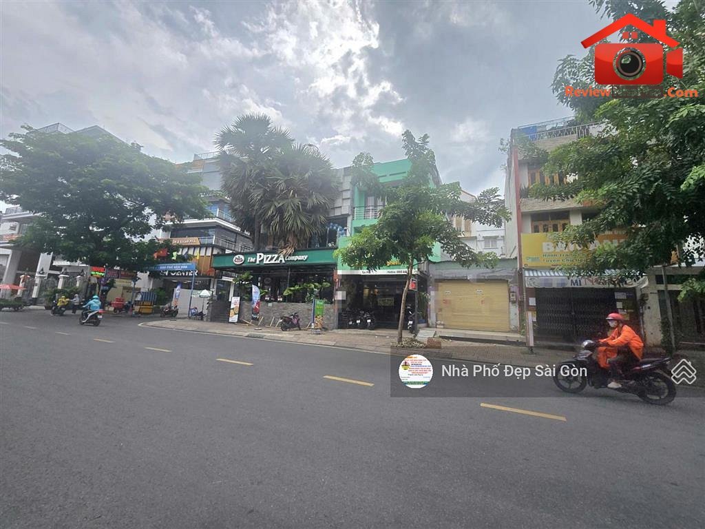 Review nhà phố Quận Tân Phú TP.HCM mặt tiền Tân Sơn Nhì giá 16.8 tỷ