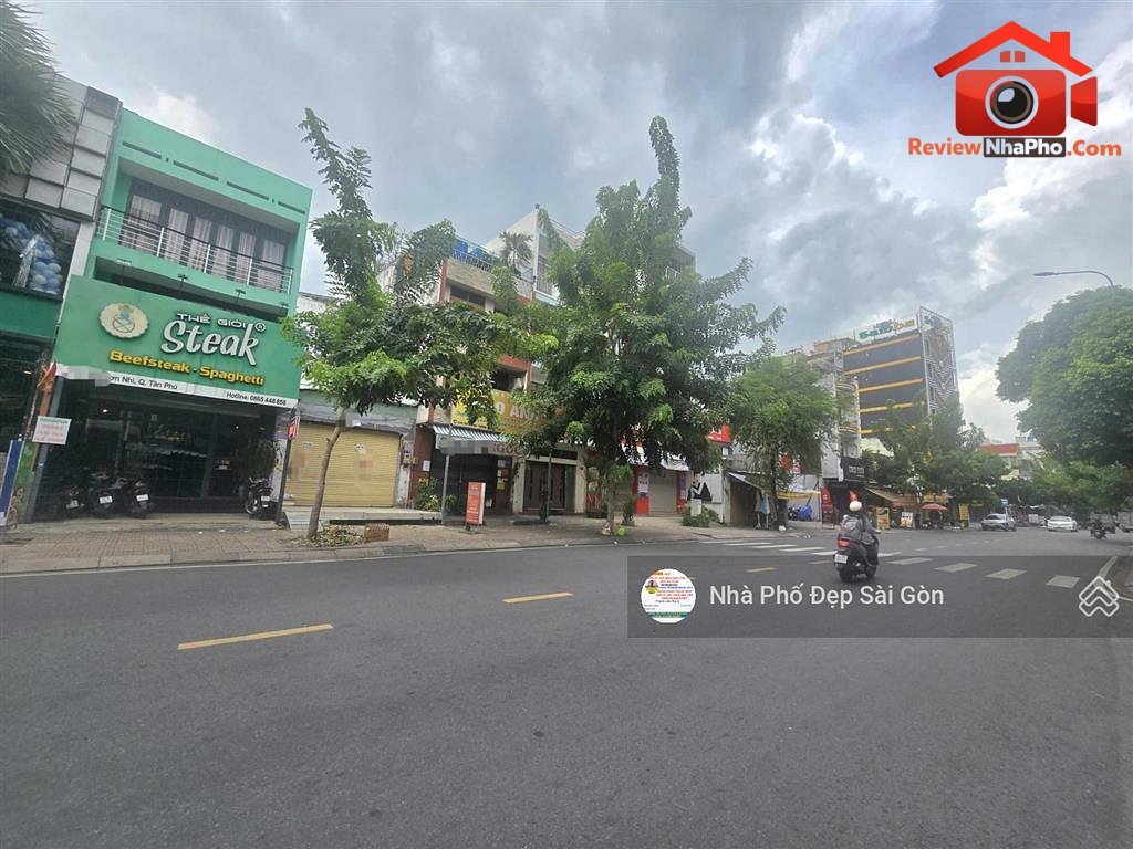 Review nhà phố Quận Tân Phú TP.HCM mặt tiền Tân Sơn Nhì giá 16.8 tỷ