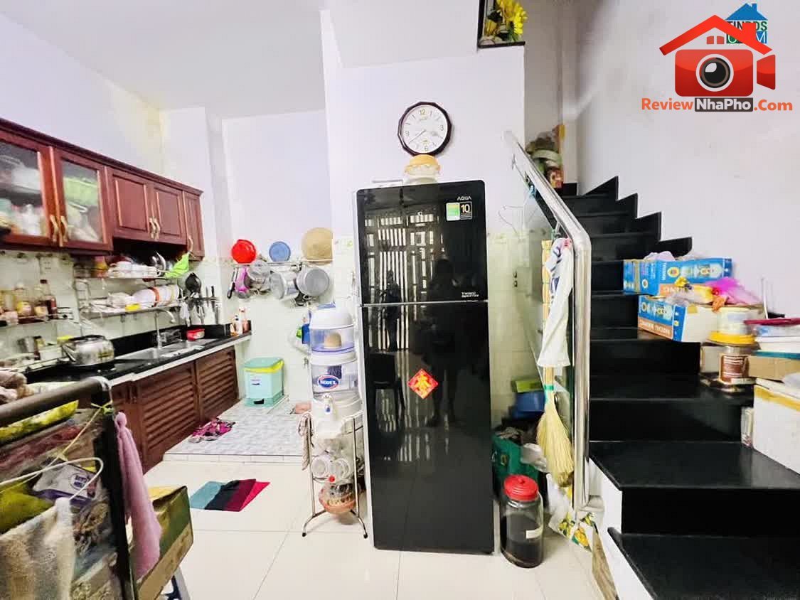 Nhà đẹp 3 tầng hẻm xe hơi Tân Bình chỉ 4.2 tỷ… – Bán nhà mặt phố Quận Tân Bình – TP Hồ Chí Minh giá BÁN 3 – 5 tỷ