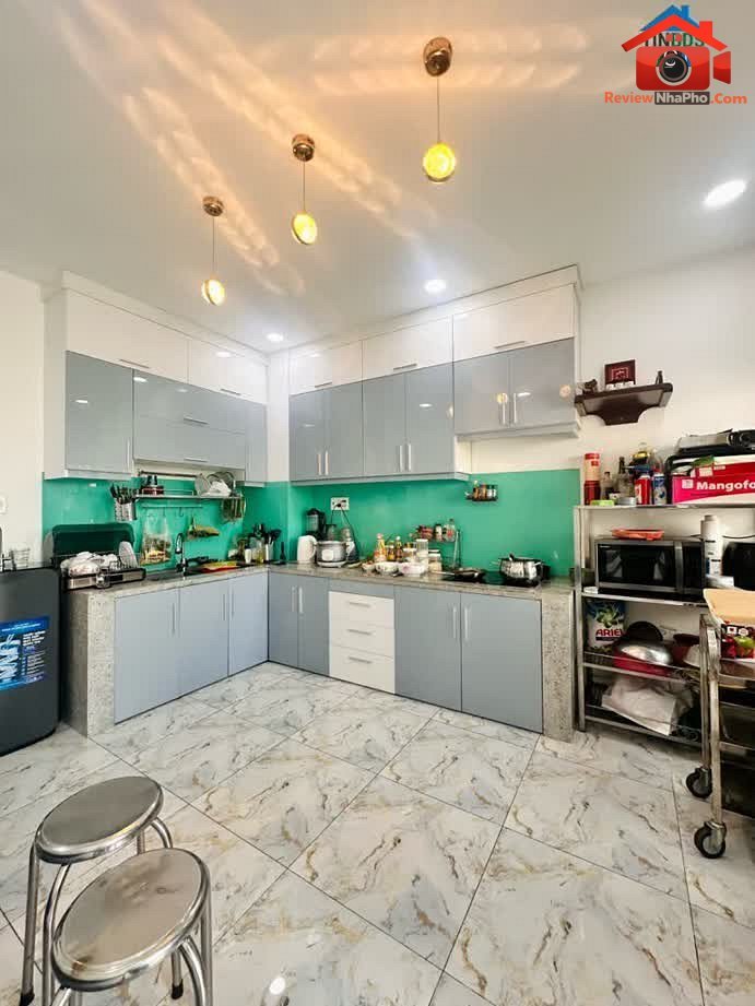 Nhà mặt phố Trường Chinh 117m2, 5 tầng, thang máy,… – Bán nhà mặt phố Quận Tân Bình – TP Hồ Chí Minh giá BÁN 20 – 40 tỷ
