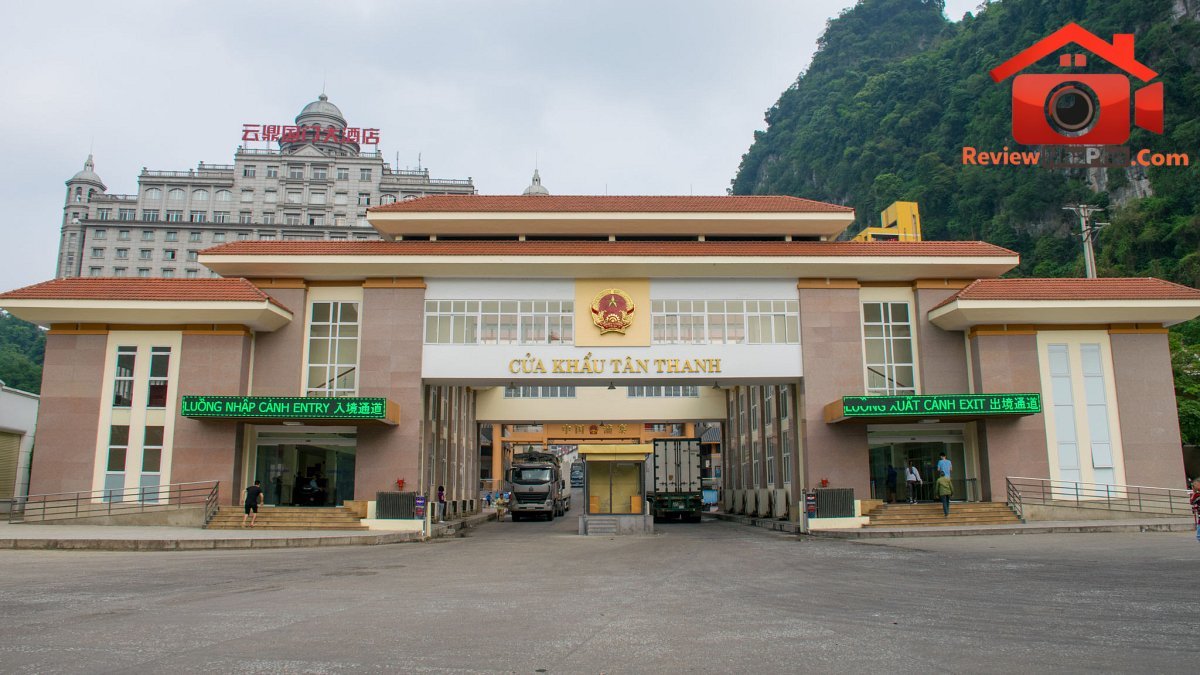 cua khau02