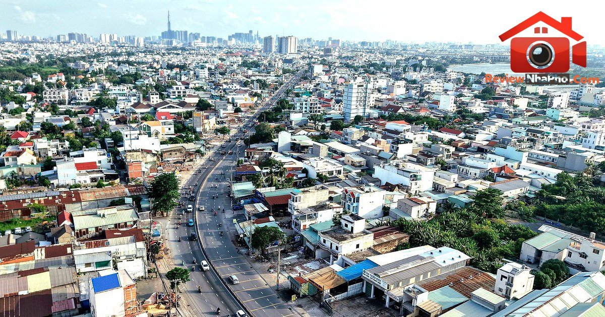 Chính sách tái định cư bằng tiền tại TP.HCM: Lợi ích và thách thức