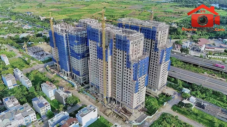 Dự án chung cư cao tầng kết hợp thương mại dịch vụ Dream Home Riverside, phường Bình Đông. Phạt chủ đầu tư 900 triệu đồng vì bán 'chui' 682 căn hộ - Ảnh 1.