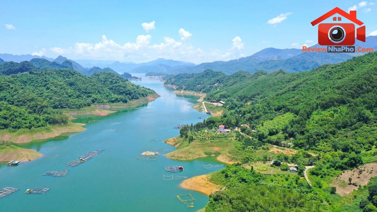 ho hoa binh-1
