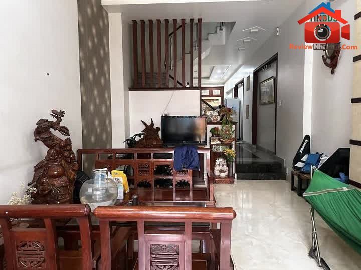 Review nhà phố Tân Phú Hồ Chí Minh – Bán nhà hẻm xe hơi 102m2