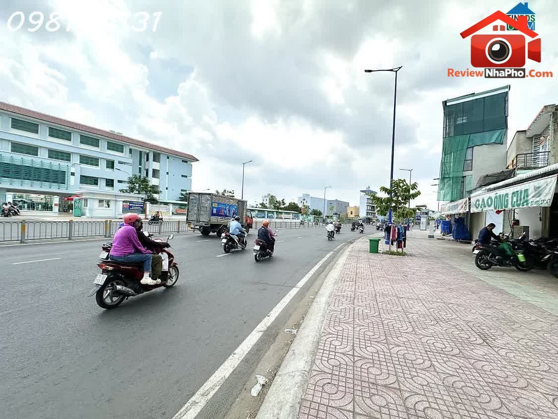 Review nhà phố Tên Lửa Bình Tân Hồ Chí Minh – Giá chỉ 12.5 tỷ