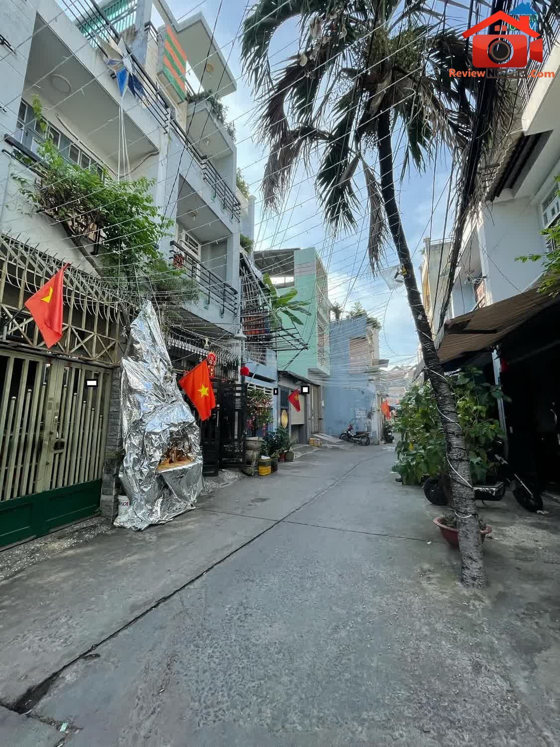 Review nhà phố quận Tân Phú, Hồ Chí Minh – Bán nhà 3 tầng giá 8.8 tỷ