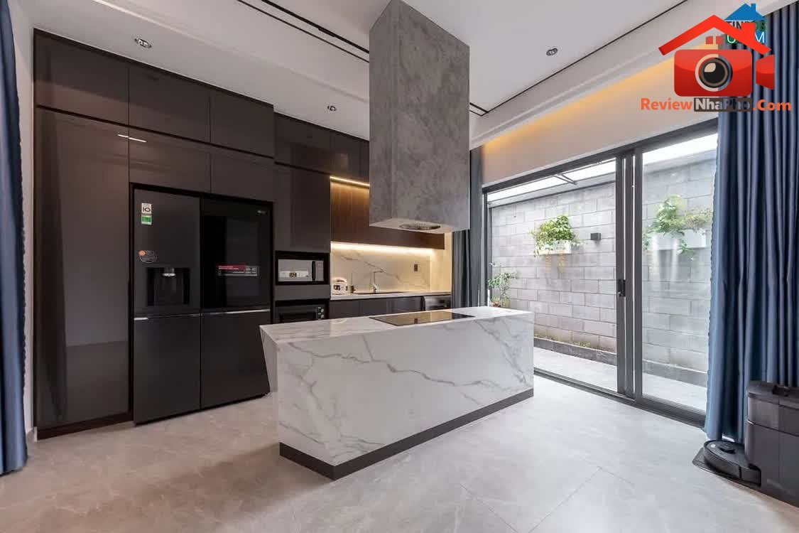 Review nhà phố Tân Bình 4 tầng HXT Cách Mạng Tháng… – Bán nhà mặt phố Quận Tân Bình – TP Hồ Chí Minh giá 5 – 10 tỷ