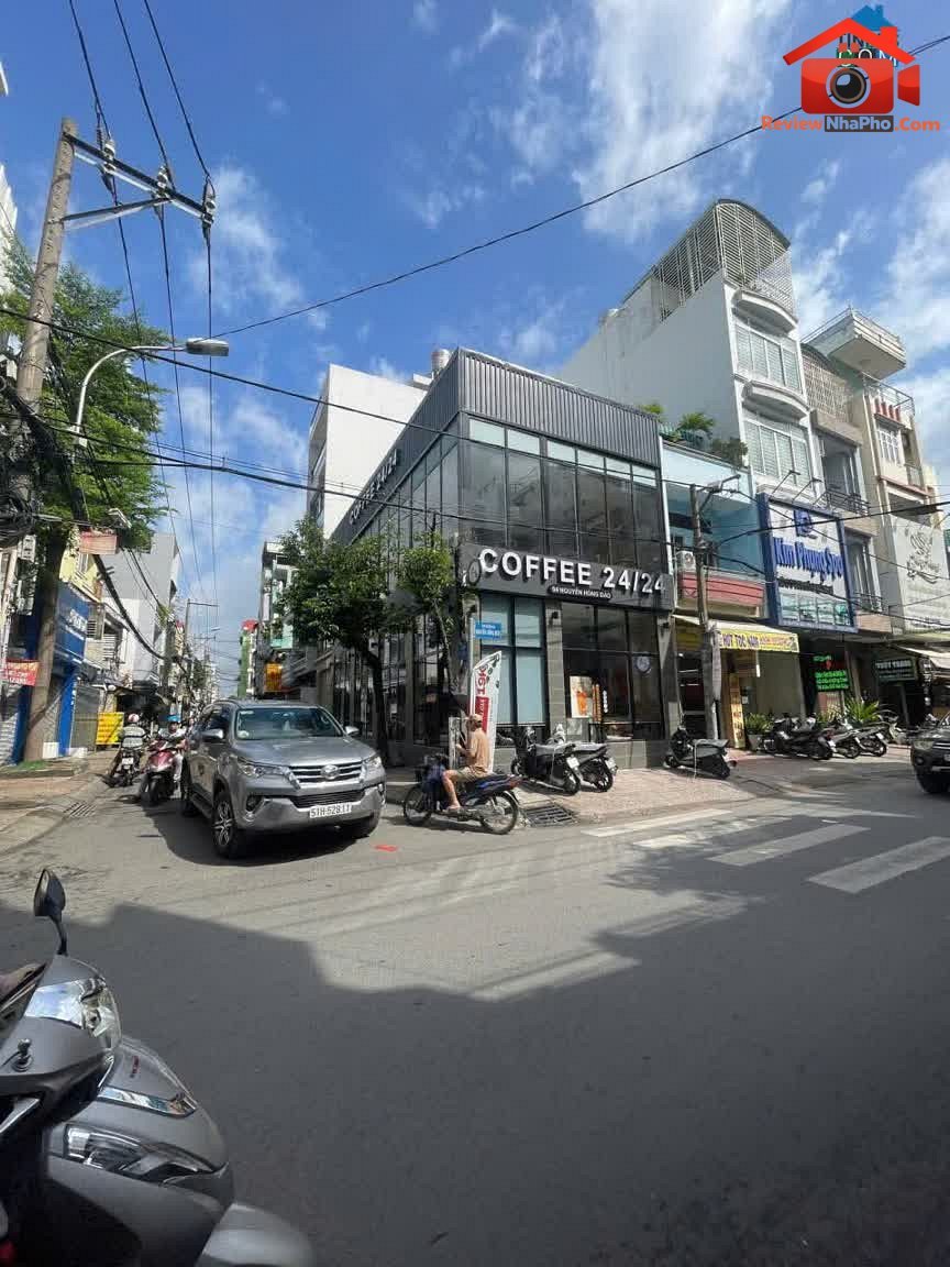 Review nhà phố Tân Bình, Hồ Chí Minh – Bán nhà mặt tiền Nguyễn Hồng Đào, 75m² giá 22 tỷ
