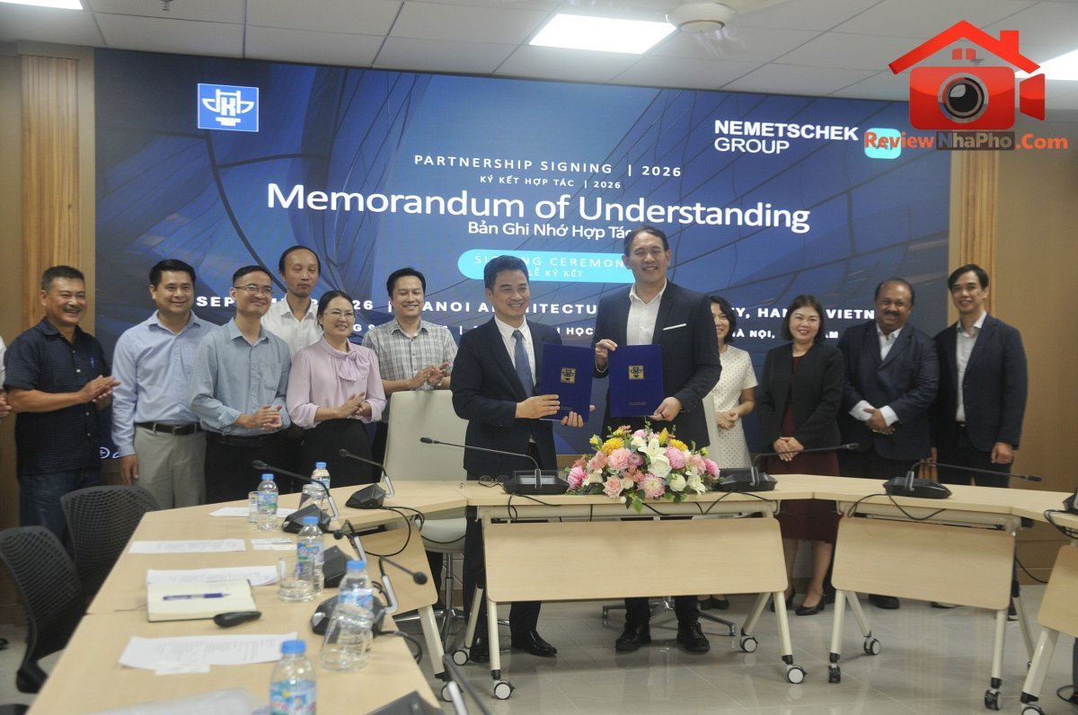 Đại học Kiến trúc Hà Nội mở rộng hợp tác công nghệ với Nemetschek Group - Ảnh 1.