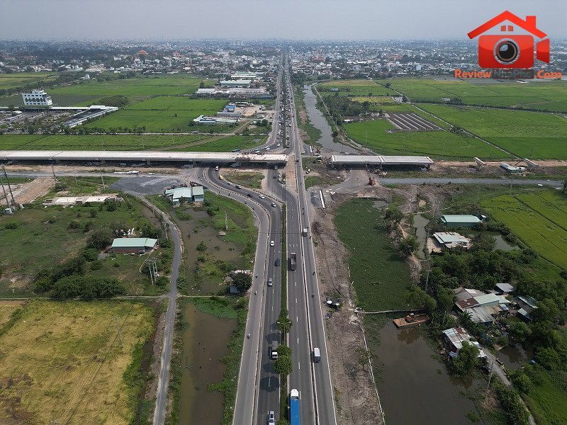 FDI tăng tốc, hơn 1.200 ha đất công nghiệp mới gia nhập thị trường- Ảnh 1. FDI tăng tốc, hơn 1.200 ha đất công nghiệp mới gia nhập thị trường- Ảnh 1.
