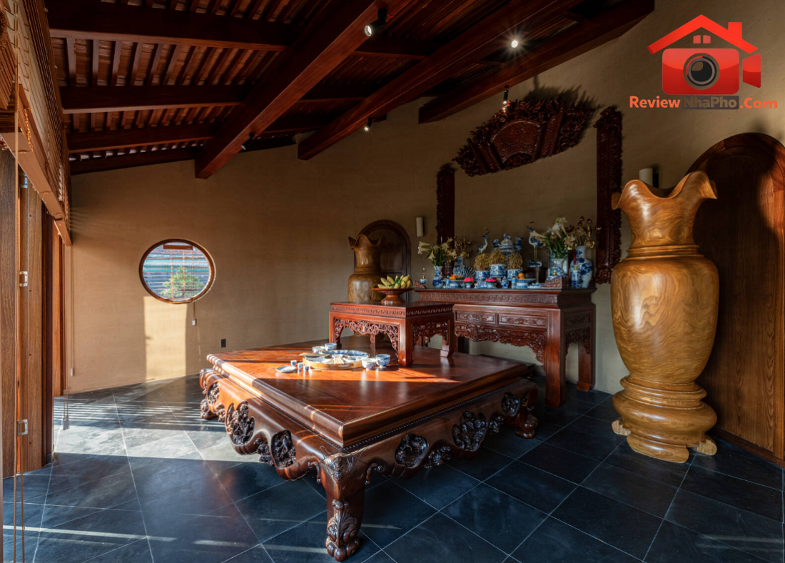 Nhà 3 thế hệ tại Quảng Ninh: Cấu trúc chữ U tái hiện nếp nhà ba gian- Ảnh 12. Nhà 3 thế hệ tại Quảng Ninh: Cấu trúc chữ U tái hiện nếp nhà ba gian- Ảnh 12.