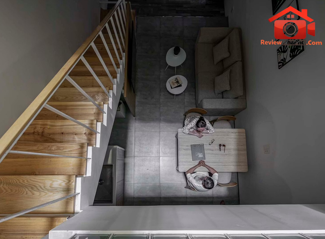 Nhà 4 tầng trong hẻm TPHCM: Lớp rèm bê tông xanh chắn ồn hiệu quả- Ảnh 7.