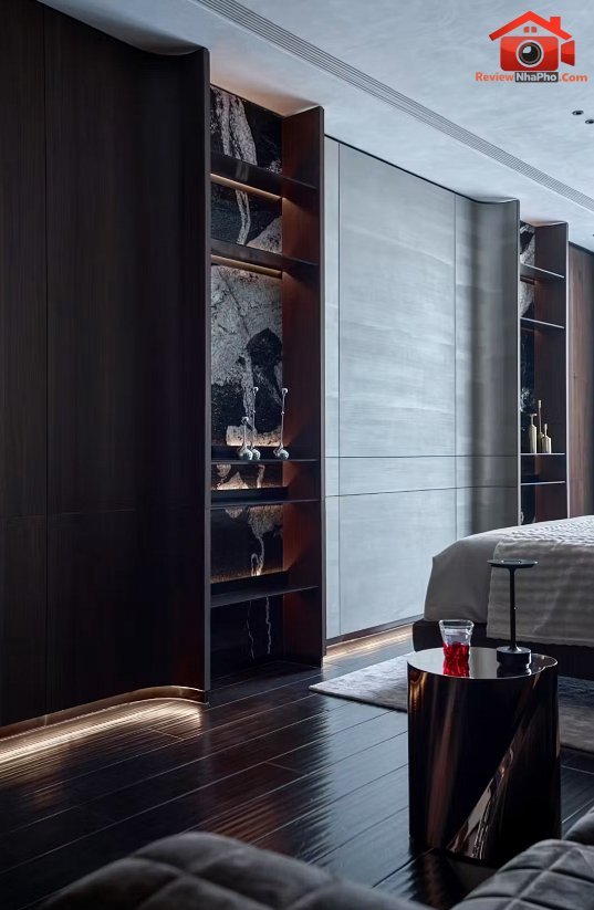 Penthouse hướng sông Sài Gòn: Phong cách nghỉ dưỡng và sự chuyển tiếp không gian vô hình- Ảnh 10. Penthouse hướng sông Sài Gòn: Phong cách nghỉ dưỡng và sự chuyển tiếp không gian vô hình- Ảnh 10.