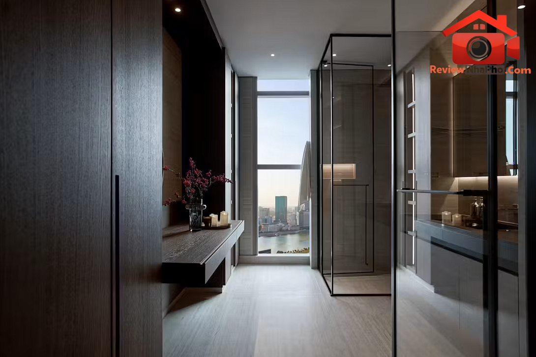 Penthouse hướng sông Sài Gòn: Phong cách nghỉ dưỡng và sự chuyển tiếp không gian vô hình- Ảnh 11. Penthouse hướng sông Sài Gòn: Phong cách nghỉ dưỡng và sự chuyển tiếp không gian vô hình- Ảnh 11.