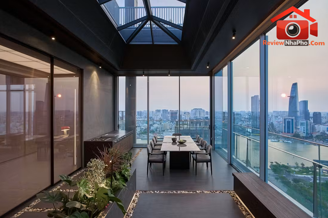 Penthouse hướng sông Sài Gòn: Phong cách nghỉ dưỡng và sự chuyển tiếp không gian vô hình- Ảnh 13. Penthouse hướng sông Sài Gòn: Phong cách nghỉ dưỡng và sự chuyển tiếp không gian vô hình- Ảnh 13.