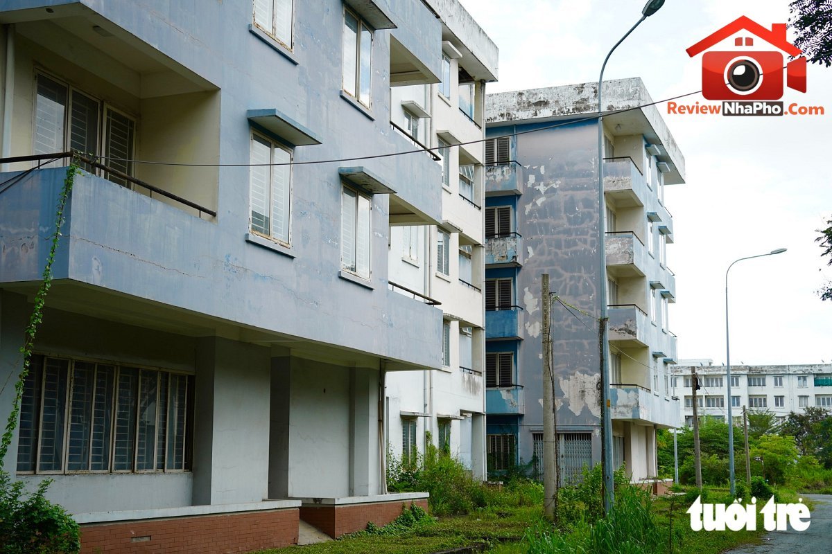 Hàng nghìn căn hộ tái định cư bỏ trống ở TP.HCM chờ cơ chế tháo gỡ - Ảnh 3.