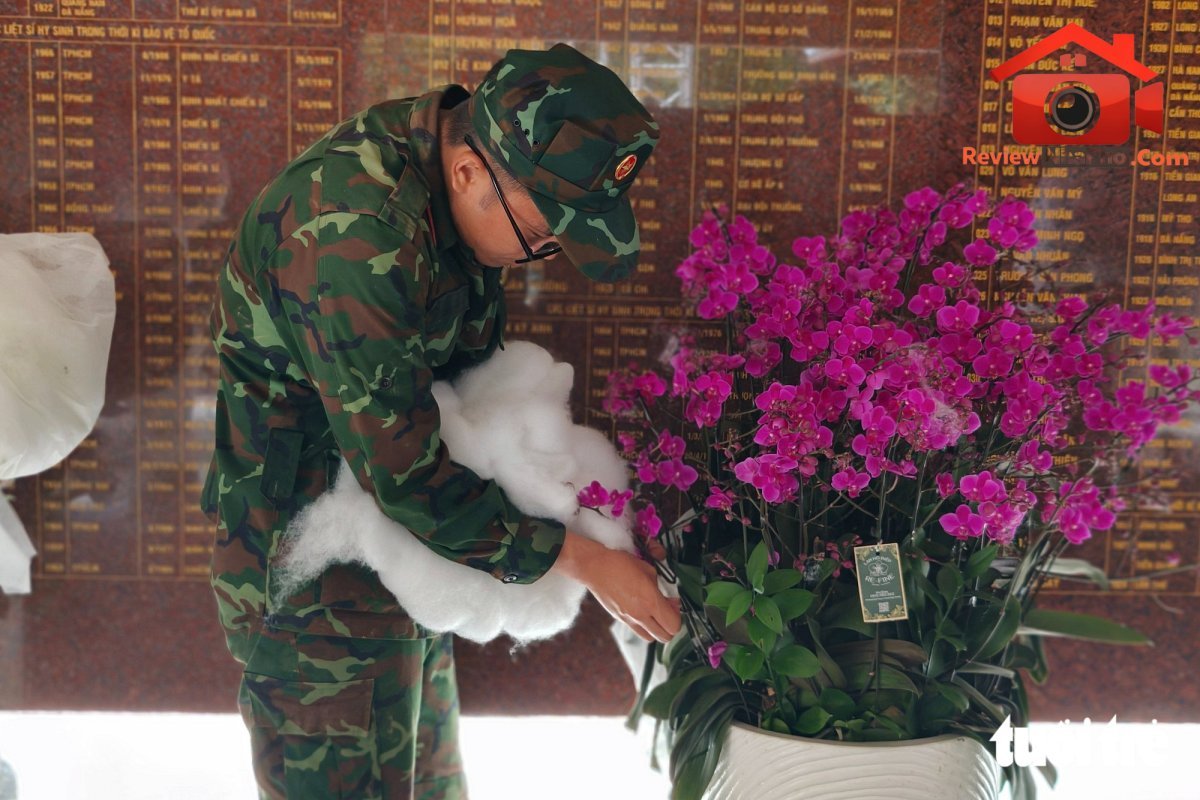 Khẩn trương chuẩn bị lễ truy điệu, an táng hài cốt liệt sĩ ở công viên Lê Thị Riêng - Ảnh 5.