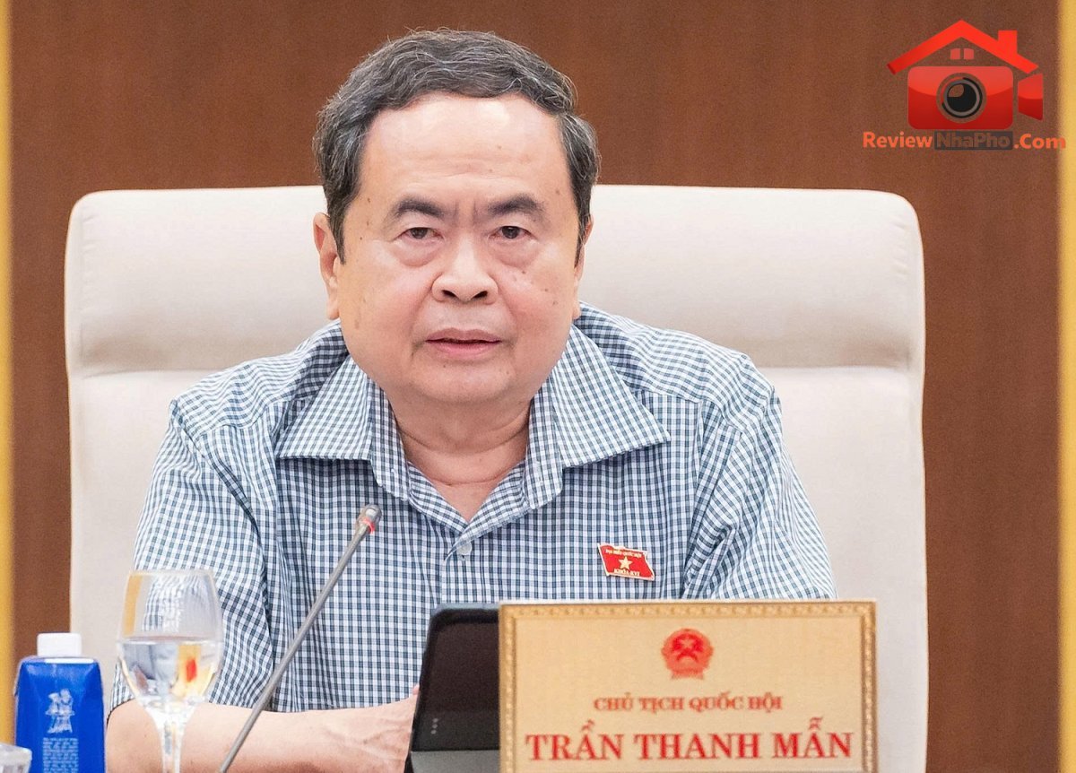 Chủ tịch Quốc hội: Phải trả lời câu hỏi thực phẩm đến tay người dân có an toàn hay không? - Ảnh 1.